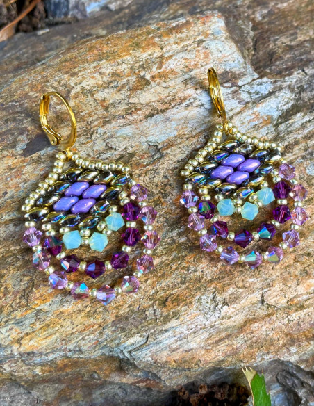 Boucles d'Oreilles en perles Améthyste et Doré - Lily